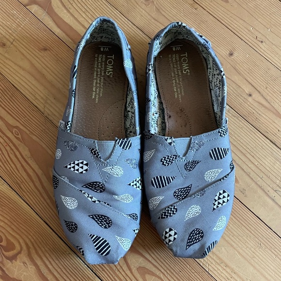 TOMS Raindrop Canvas Slip-ons - Picture 2 of 5